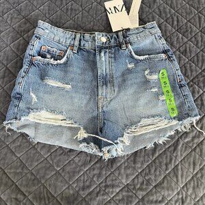 Zara Shorts Women Size 4 Small The HW Short Cut Off Distressed High Rise Jean B1